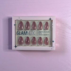 Glamnetic Press On Nails in Rose